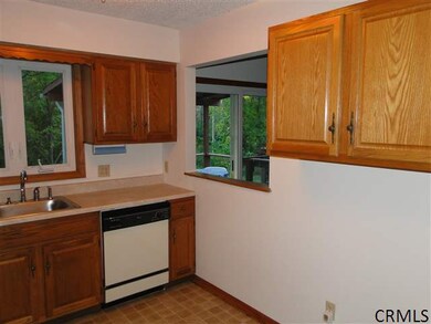 97 Velina Dr, Albany, NY 12203 - photo 6