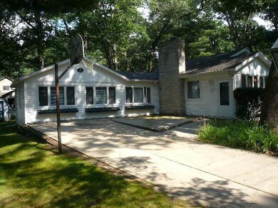 433 Maplewood Dr, Michigan City, IN 46360 - photo 7