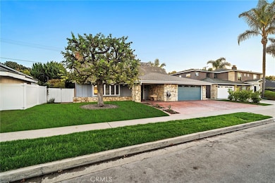 1851 Pitcairn Dr, Costa Mesa, CA 92626 - photo 2