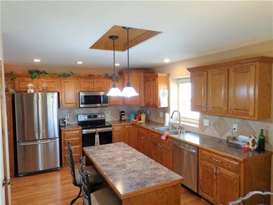 617 Meadowlark Cir, Raymore, MO 64083 - photo 7