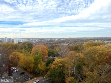 River Park House unit 1202, Philadelphia, PA 19131 - photo 4