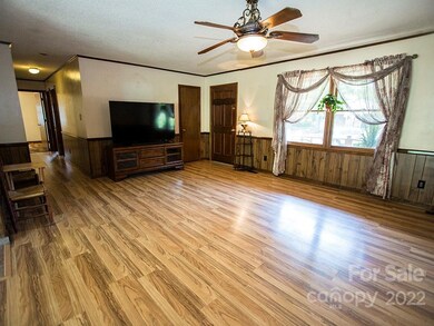 4317 Freeport Dr, Gastonia, NC 28052 - photo 4