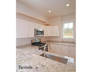 599 Washington St unit 13, Pembroke, MA 02359 - photo 4