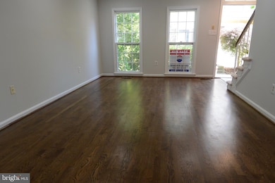 12848 Mill Brook Ct, Woodbridge, VA 22192 - photo 6