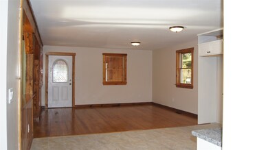 103 2nd Nh Turnpike, Claremont, NH 03743 - photo 7