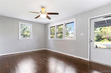 Bright and Welcoming Family Room.