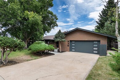 Mid-century details.