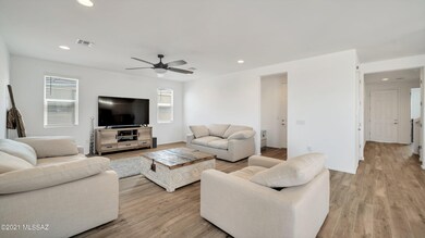 GRT ROOM B