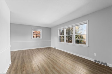 207 Bremen Dr, Lexington, NC 27295 - photo 6