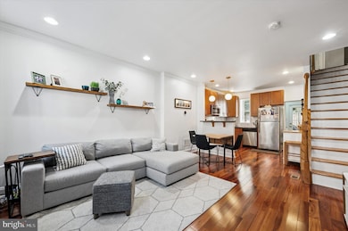 1012 S Bouvier St, Philadelphia, PA 19146 - photo 3