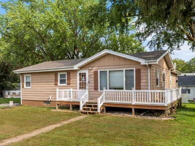 601 E Nishna Rd, Shenandoah, IA 51601 - photo 3