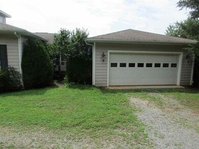 2026 Walnutside Ln, Charlottesville, VA 22901 - photo 3