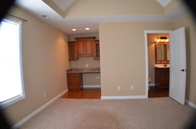 416 Donovan Cir, Harrodsburg, KY 40330 - photo 6