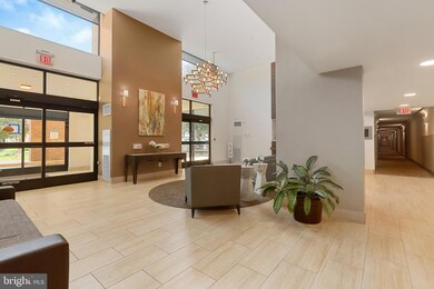 Idylwood Towers unit 807, Falls Church, VA 22043 - photo 3