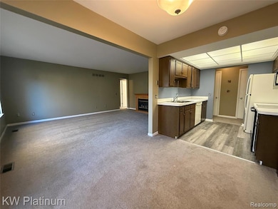 16870 Edloytom Way unit 144, Clinton Township, MI 48038 - photo 5