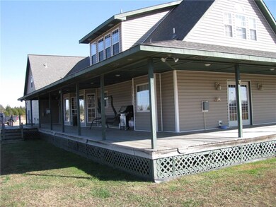 3/4 Wrap Around Porch