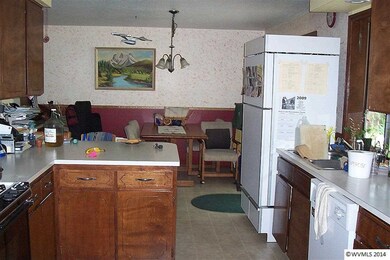 2028 SE Crystal Cir, Corvallis, OR 97333 - photo 4