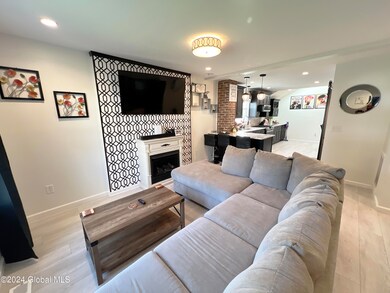 1146 Paul Ave, Schenectady, NY 12306 - photo 4