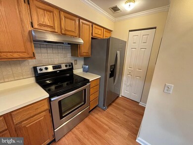 12220 Eagles Nest Ct unit F, Germantown, MD 20874 - photo 3