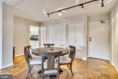 2711 Ordway St NW unit 211, Washington, DC 20008 - photo 7