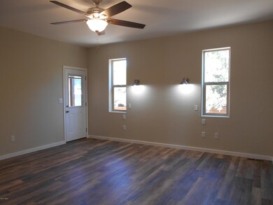 621 S Reynolds Ln, Show Low, AZ 85901 - photo 5