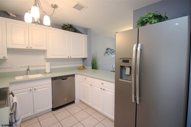 856 E 7th St unit 4, Ocean City, NJ 08226 - photo 5