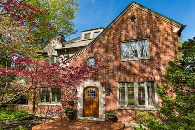 153 S Dawson Ave, Columbus, OH 43209 - photo 5