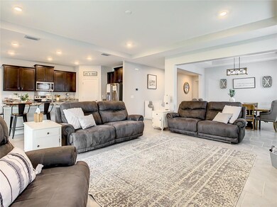 10886 Laxer Cay Loop, San Antonio, FL 33576 - photo 4