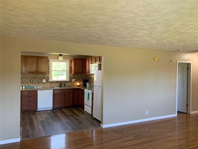 1520 E 26th St, Muncie, IN 47302 - photo 6