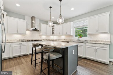 9119 Kevin Kraig Rd, Lorton, VA 22079 - photo 6