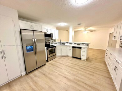 11009 NW 45th Terrace, Doral, FL 33178 - photo 2