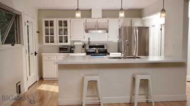 216 W Hayes St, Bozeman, MT 59715 - photo 5