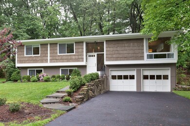 112 Florence Rd, Riverside, CT 06878 - photo 2