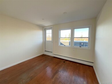 6040 55th Dr, Maspeth, NY 11378 - photo 7