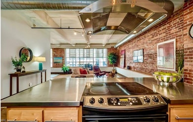 435 Monticello Ave unit 200C, Norfolk, VA 23510 - photo 4