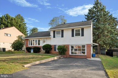411 Warren Blvd, Broomall, PA 19008 - photo 2