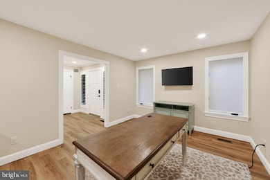 932 Hedgerow Ct, Blue Bell, PA 19422 - photo 6