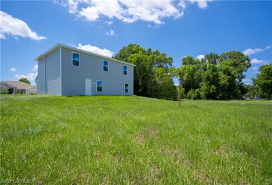 3005 NE 6th Place, Cape Coral, FL 33909 - photo 3