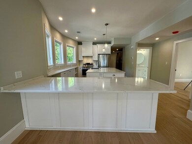 10 Spalding St unit 2, Boston, MA 02130 - photo 4