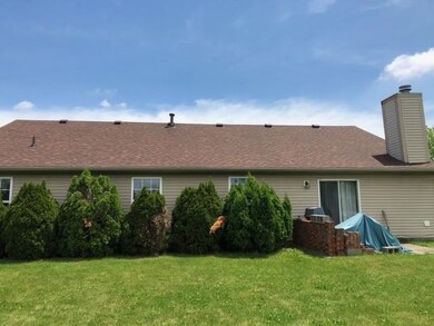 2145 N Fleetwood Dr, Greensburg, IN 47240 - photo 4