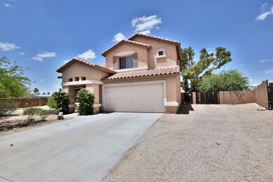 Huge side yard with RV gate