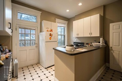 40 W Hubbard Ave, Columbus, OH 43215 - photo 5