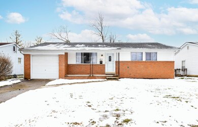 4835 Downing Dr, Columbus, OH 43232 - photo 2