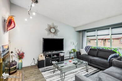 04-Living Room_KI_025