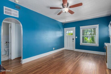 2015 N 8th St, Phoenix, AZ 85006 - photo 7