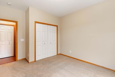 5063 157th St N, Hugo, MN 55038 - photo 4