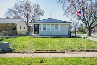 3237 Towers Ct S, Columbus, OH 43227 - photo 2