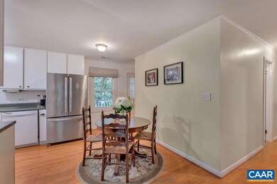 114 Commonwealth Cir, Charlottesville, VA 22901 - photo 5