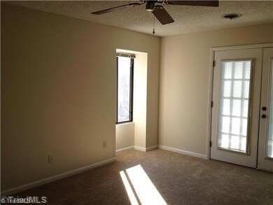 Den/Family/Great Room.