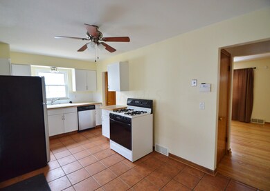 119 Fallis Rd